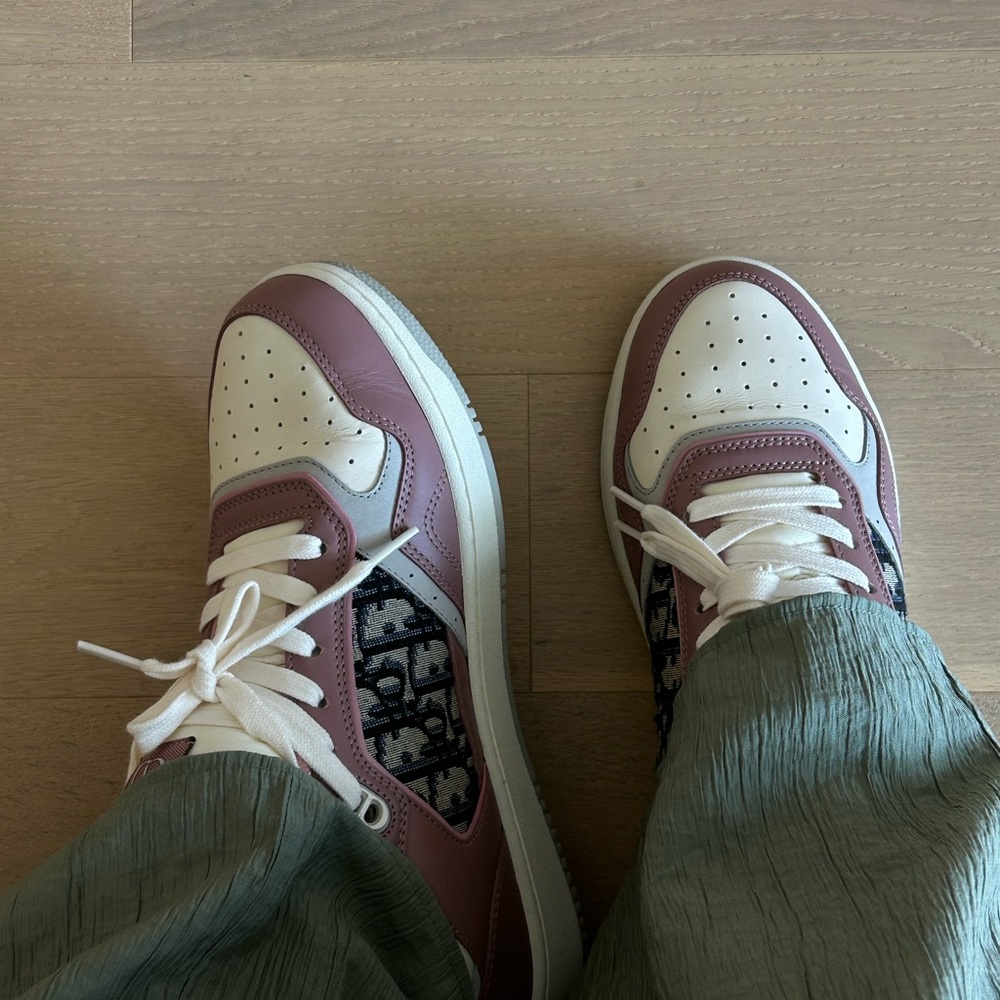 Dior Low Top Sneakers Unisex Size 8 Mens